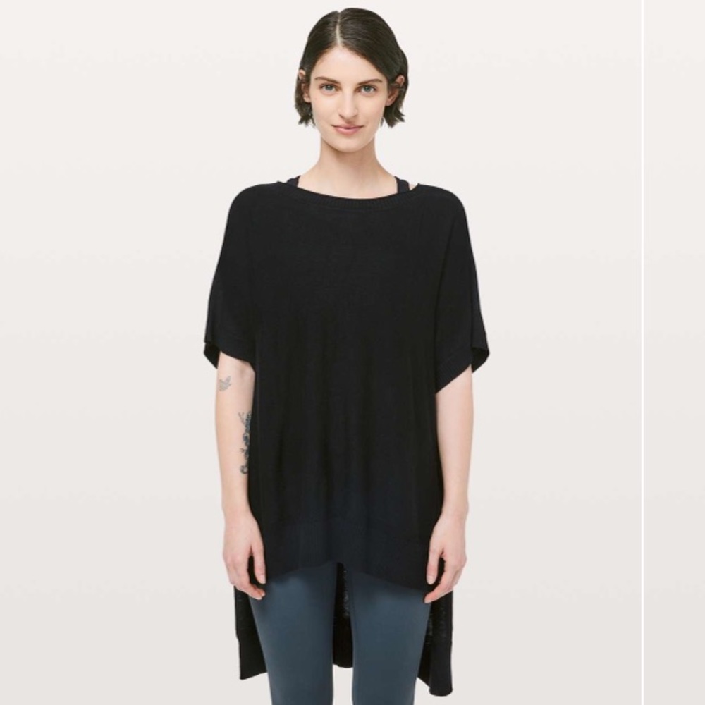 Lululemon ‘Be At Ease’ poncho